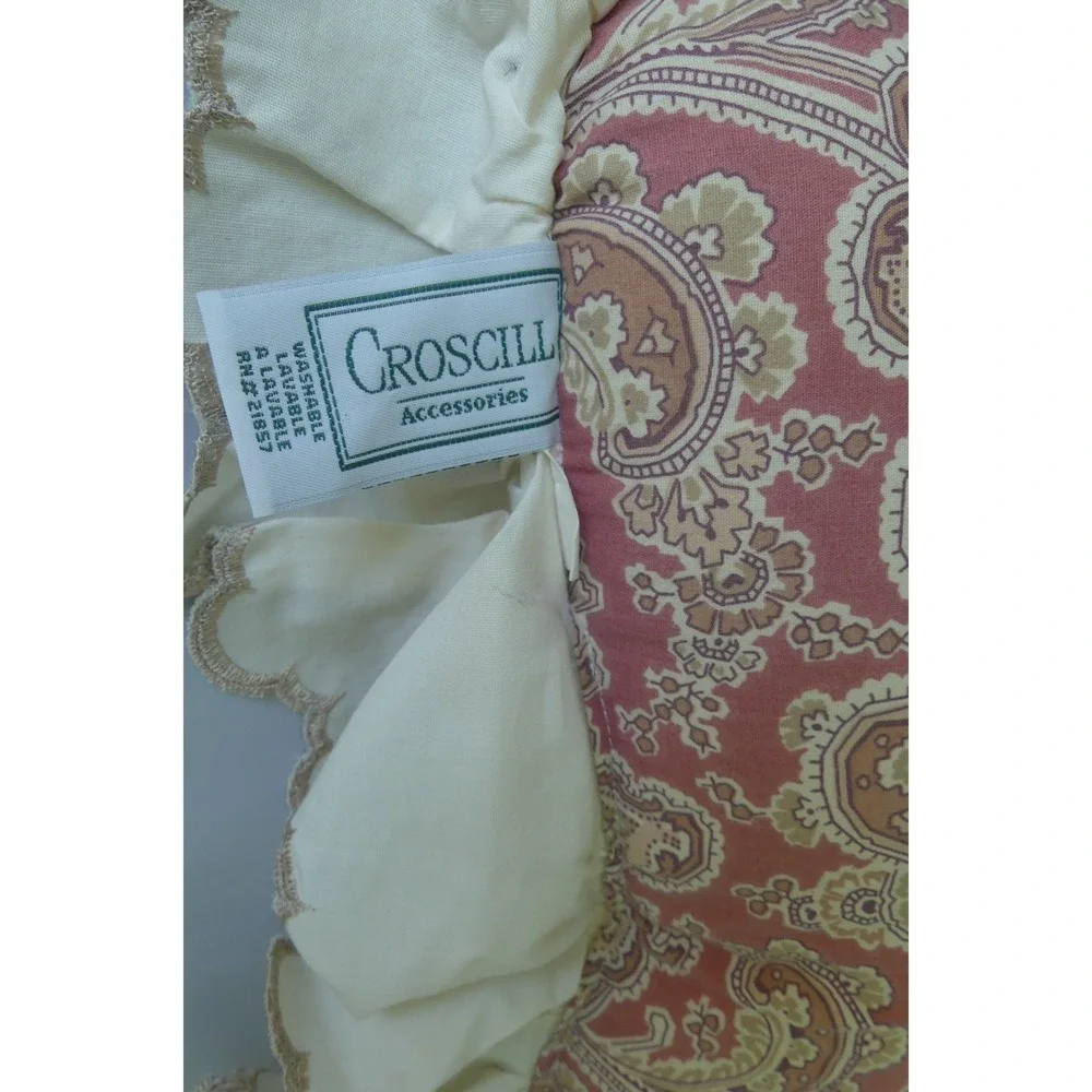 Croscill Paisley Ruffle Throw Pillow Rose Tan Scalloped Edge USA Vtg Cottagecore